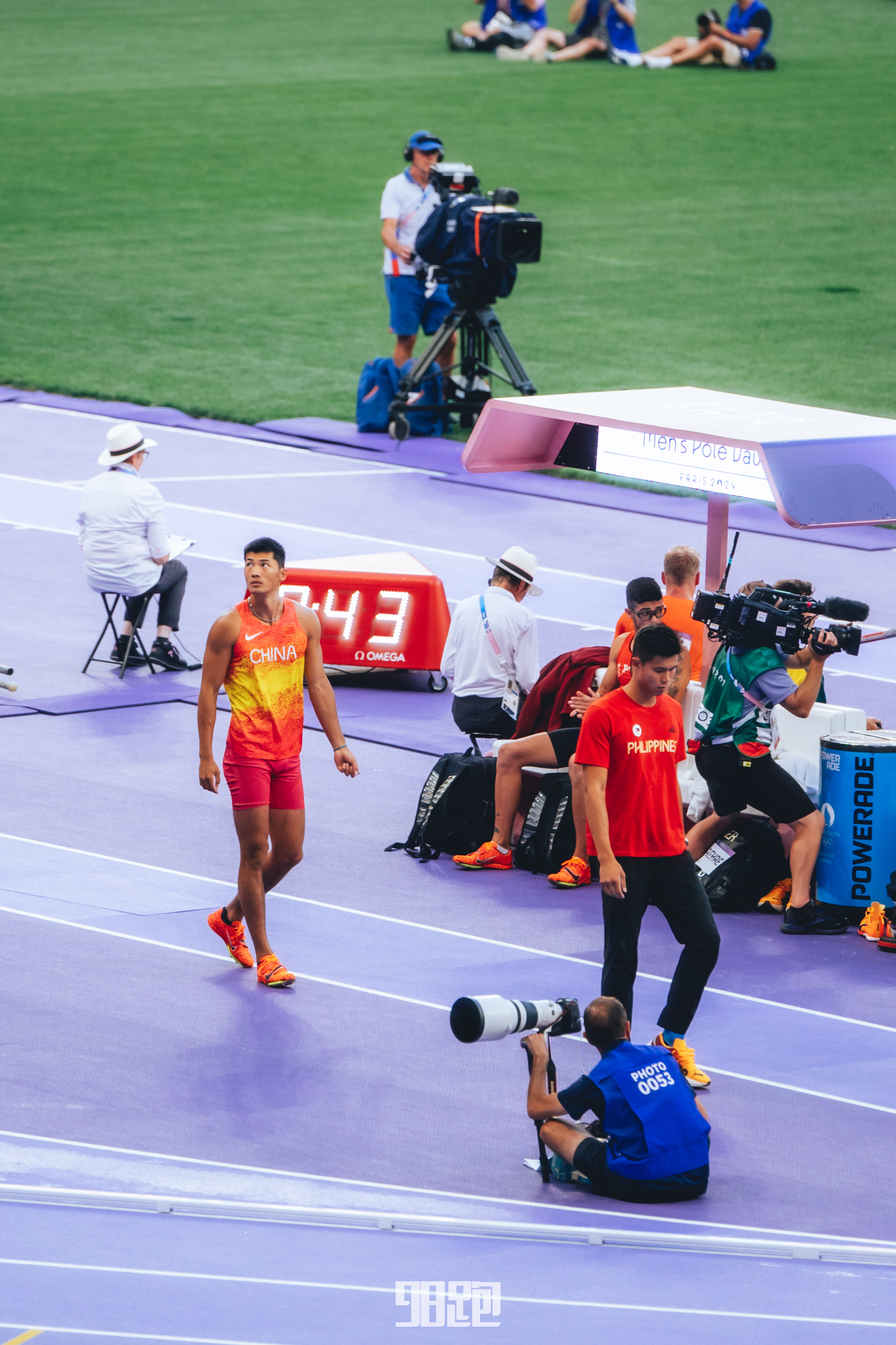 包含奥运会选手发挥出色，荣膺最佳MVP的词条