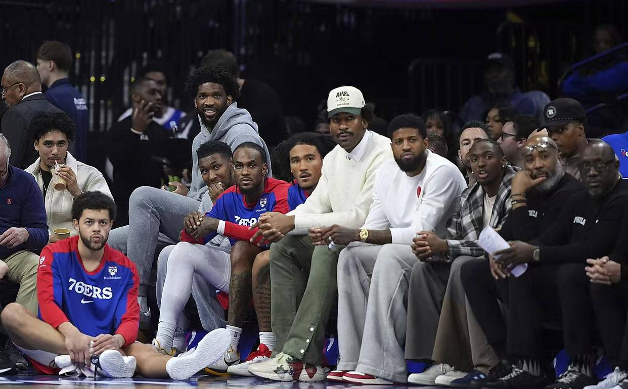 湖人翻盘勇士，恩比德带队取胜