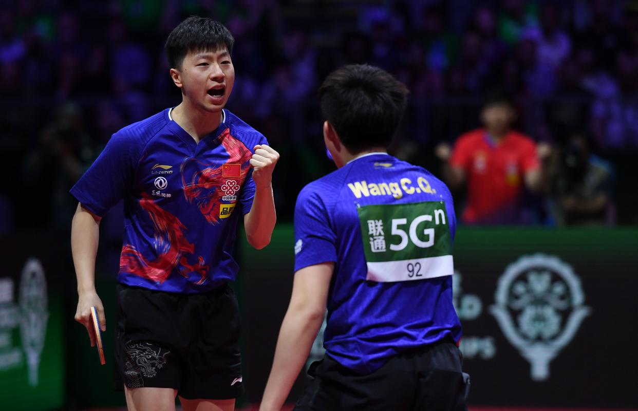 英格兰队力克法国队，马龙刷新纪录